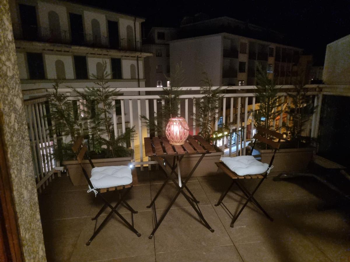 Mary House Daire Sondrio Dış mekan fotoğraf