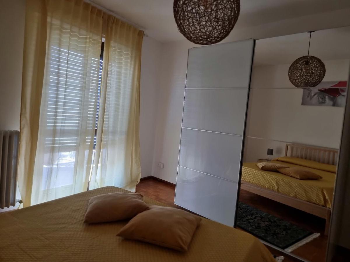 Mary House Daire Sondrio Dış mekan fotoğraf